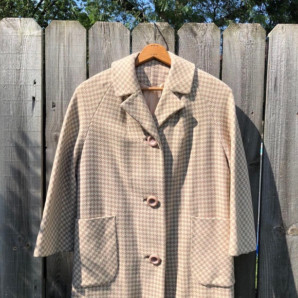 1960s vintage houndstooth swing coat - Picture 3 of 4